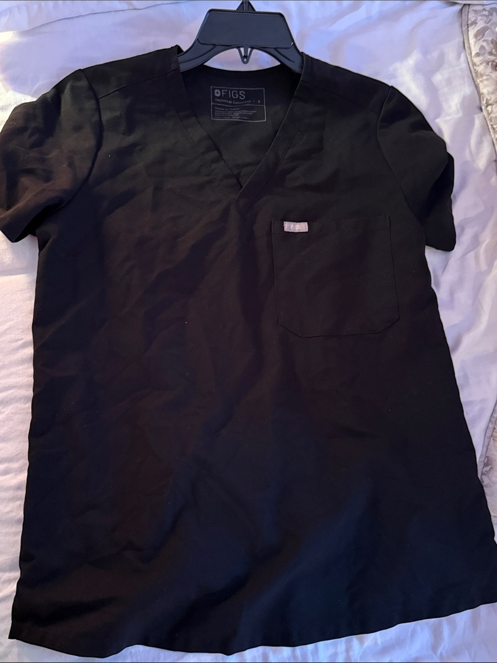 Figs Black V-Neck Medical Scrub Top small